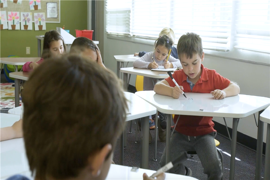 Echo Horizon Flexible Seating  